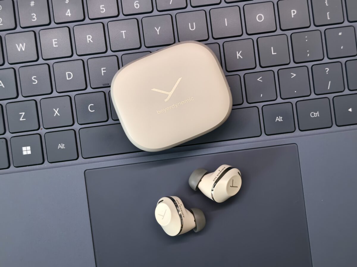 Beyerdynamic Amiron 300