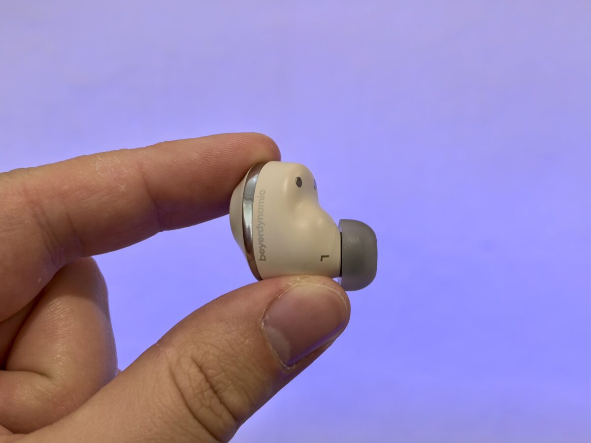Beyerdynamic Amiron 300