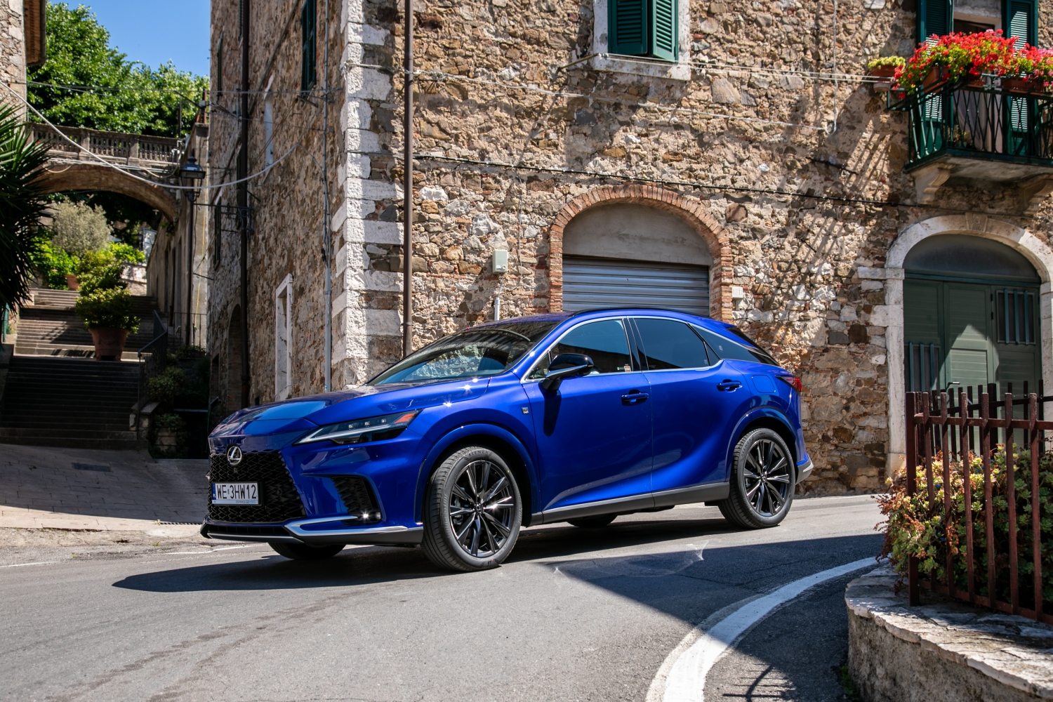Lexus RX PHEV