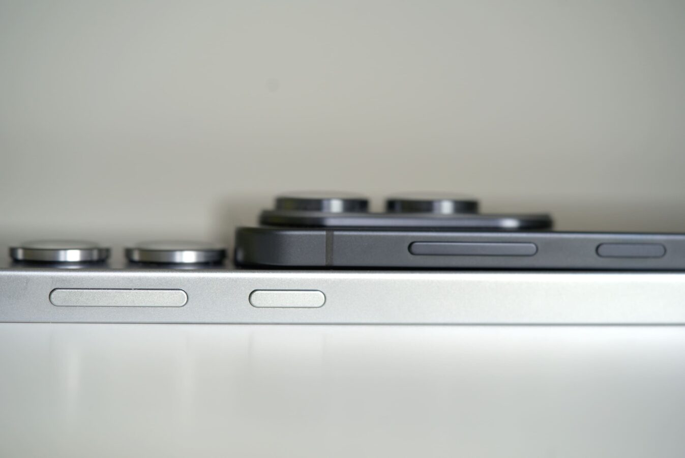 Samsung Galaxy S25 Edge vs Samsung Galaxy S25 Ultra