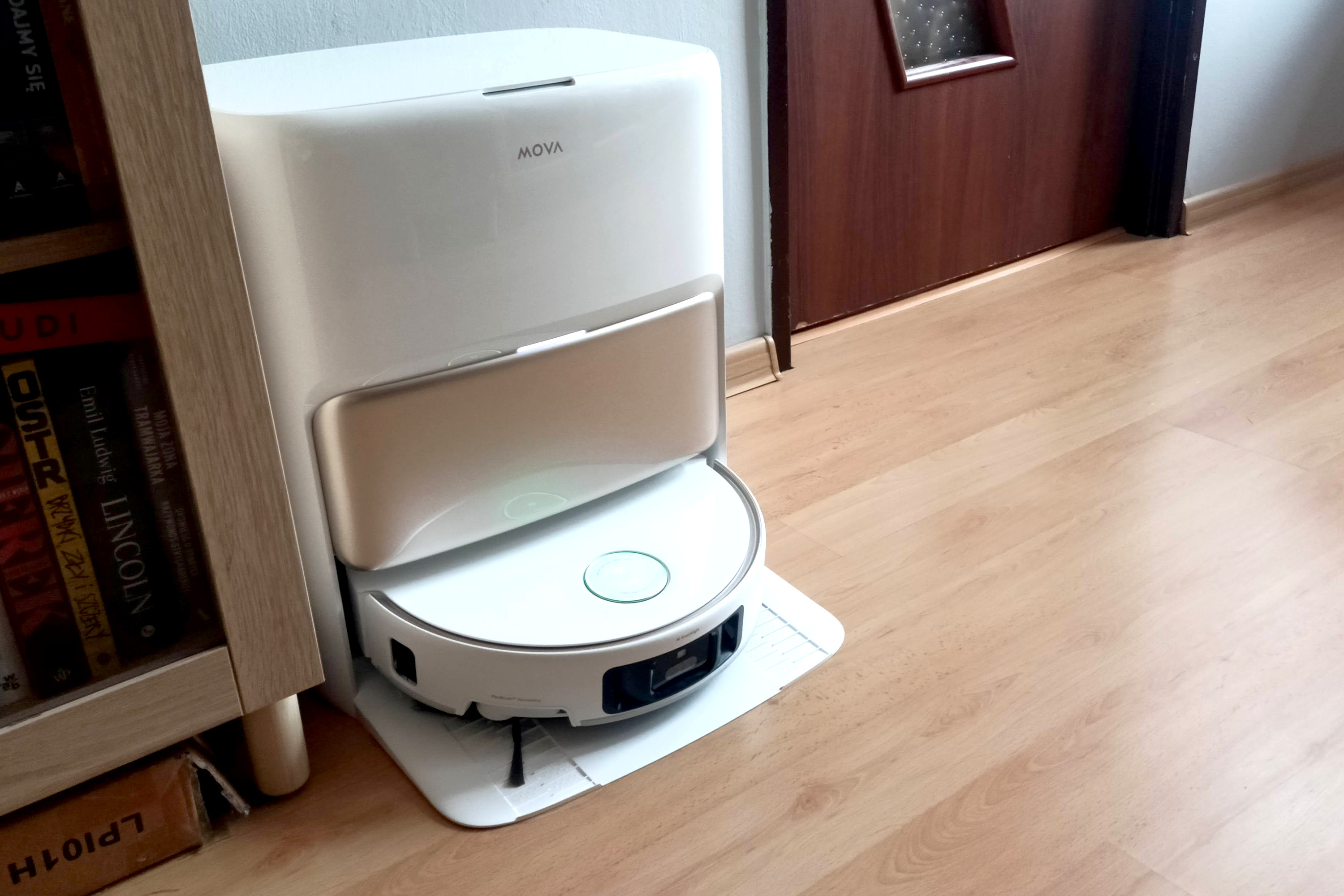 Mova V50 Ultra Complete