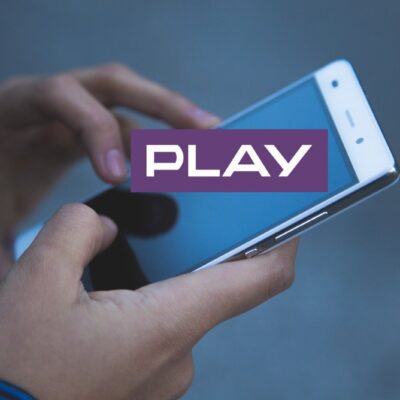 smartfon z logo play