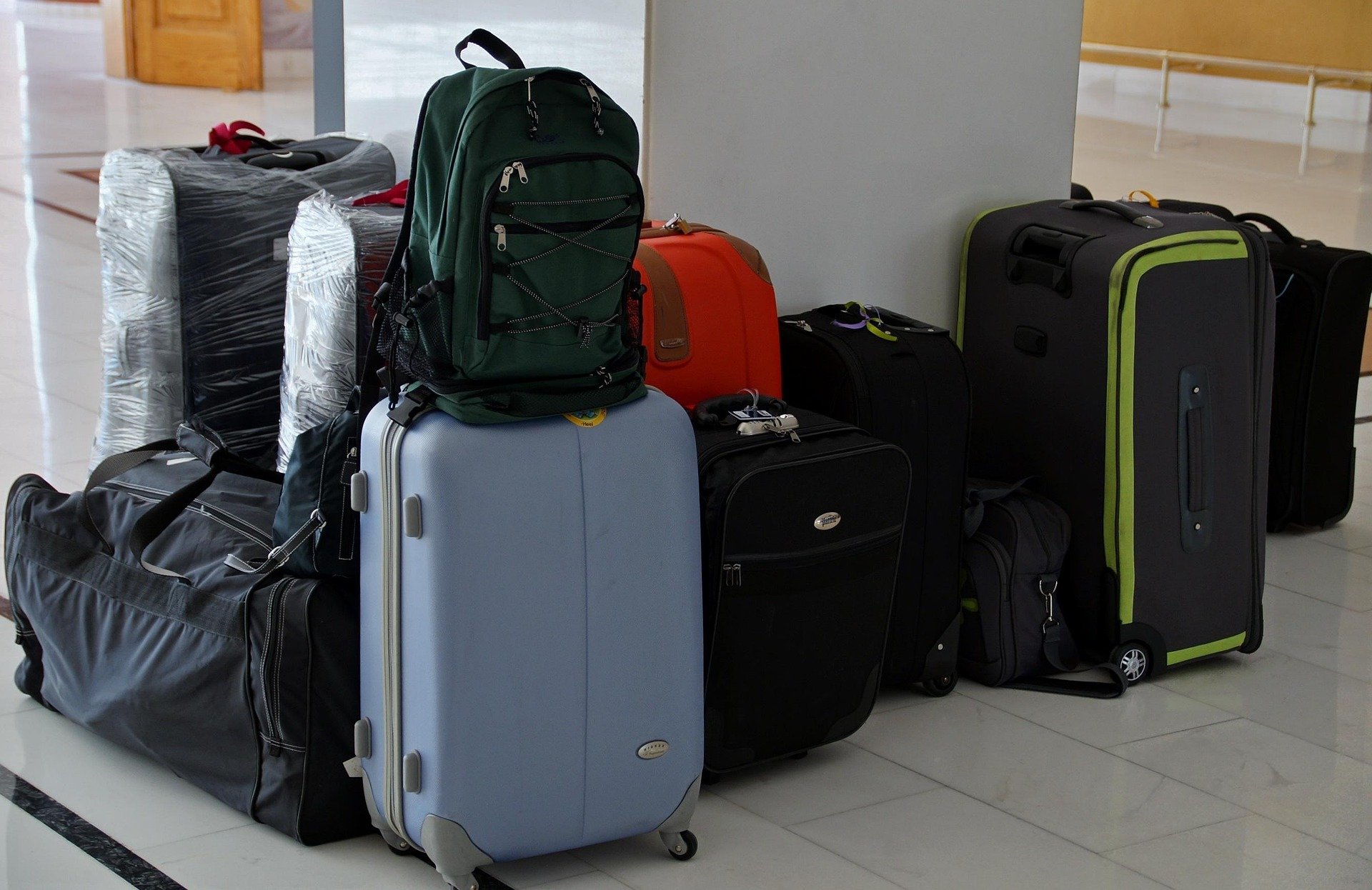 walizka bagaż luggage suitcase