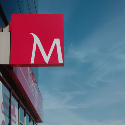 bank millennium logo
