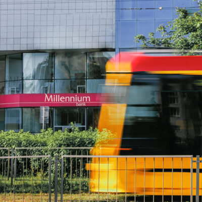 bank millennium logo