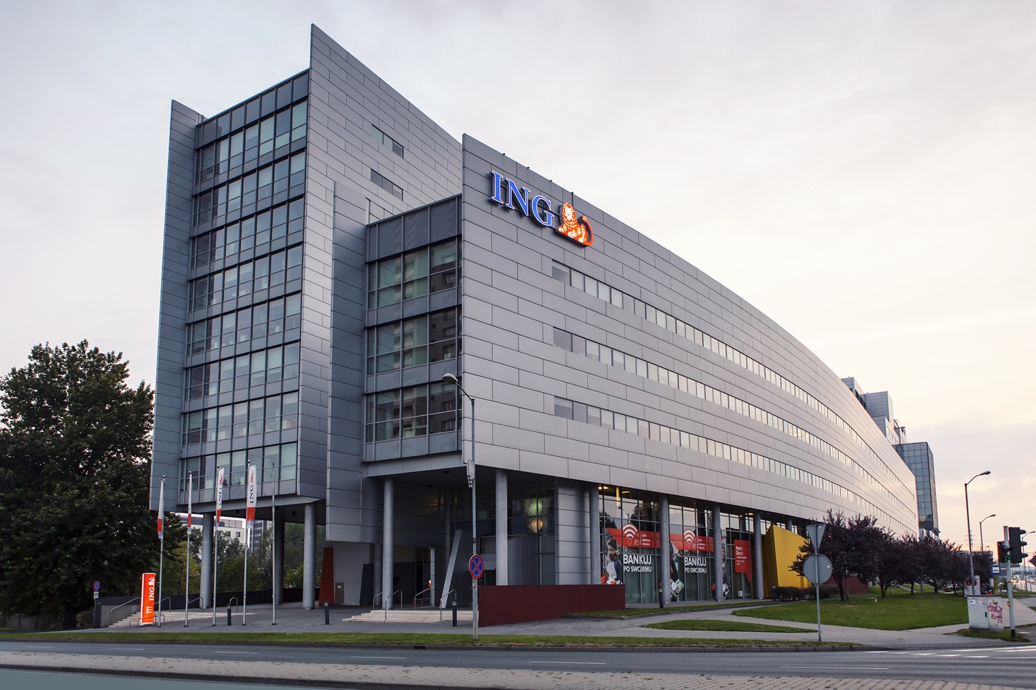 budynek ing bank śląski logo