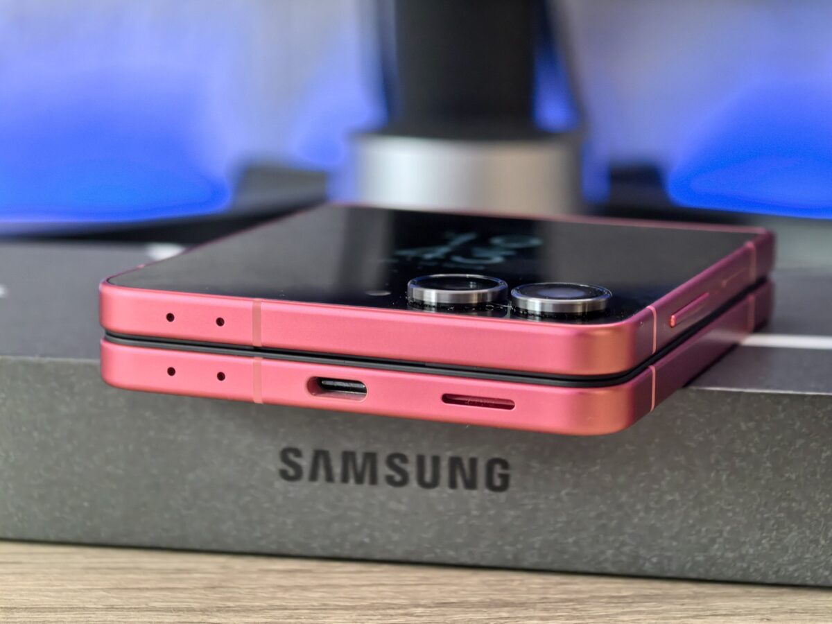 Samsung Galaxy Z Flip 7