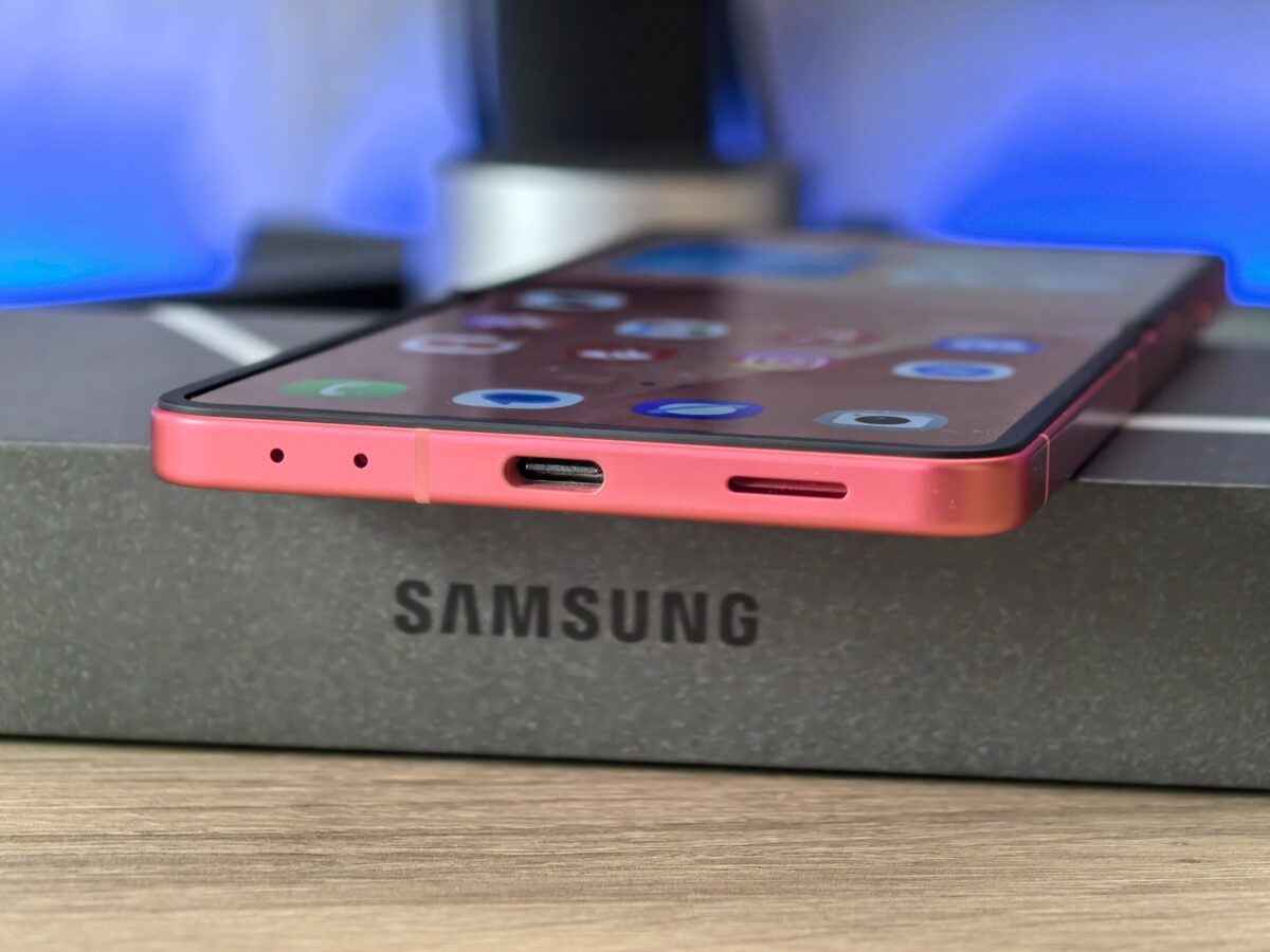 Samsung Galaxy Z Flip 7
