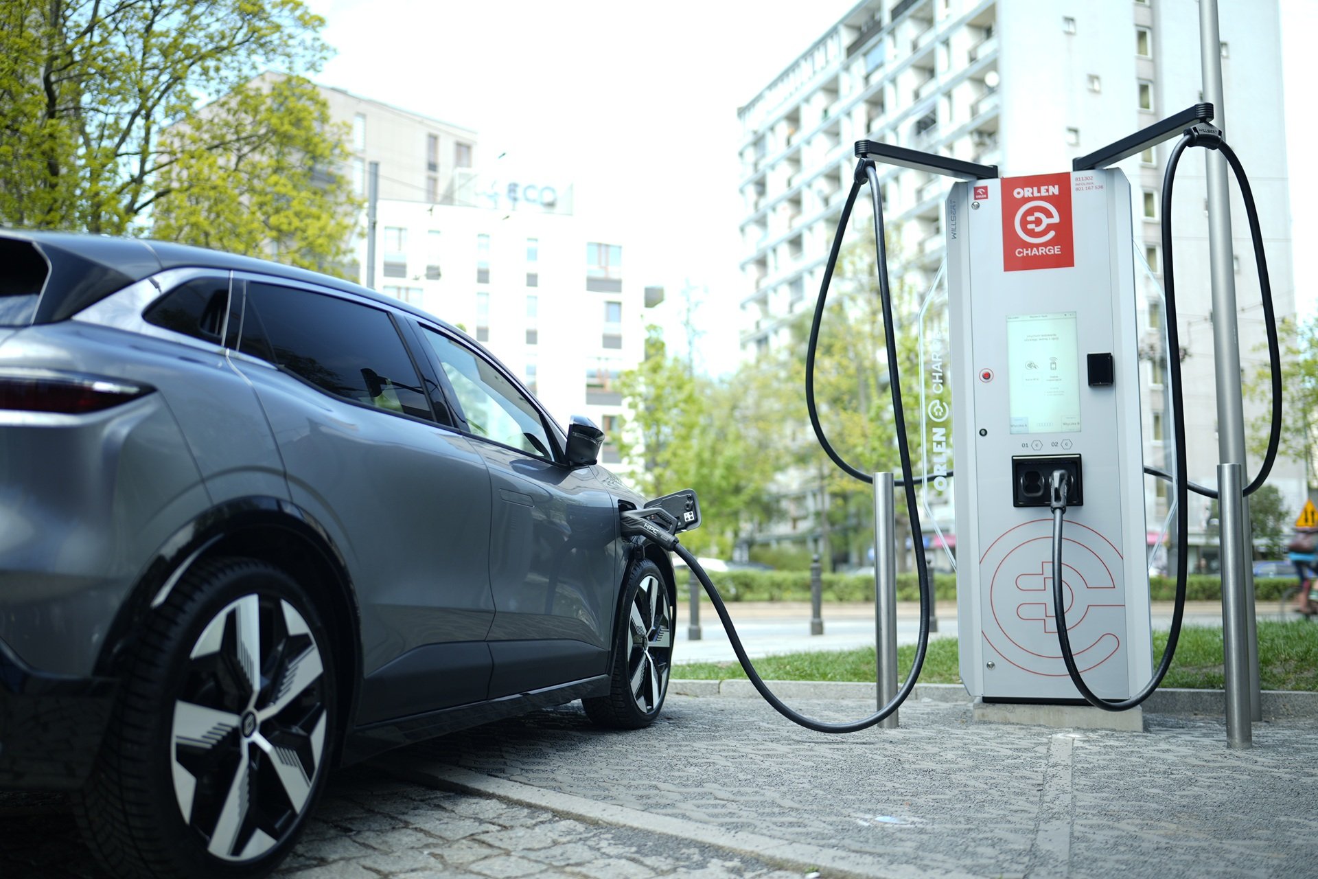 stacja ładowania pojazdów samochodów elektrycznych orlen charge