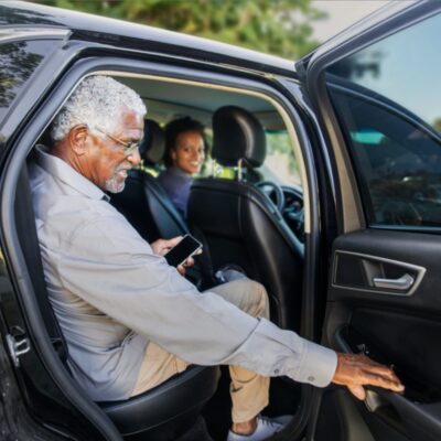 Uber dla seniorów