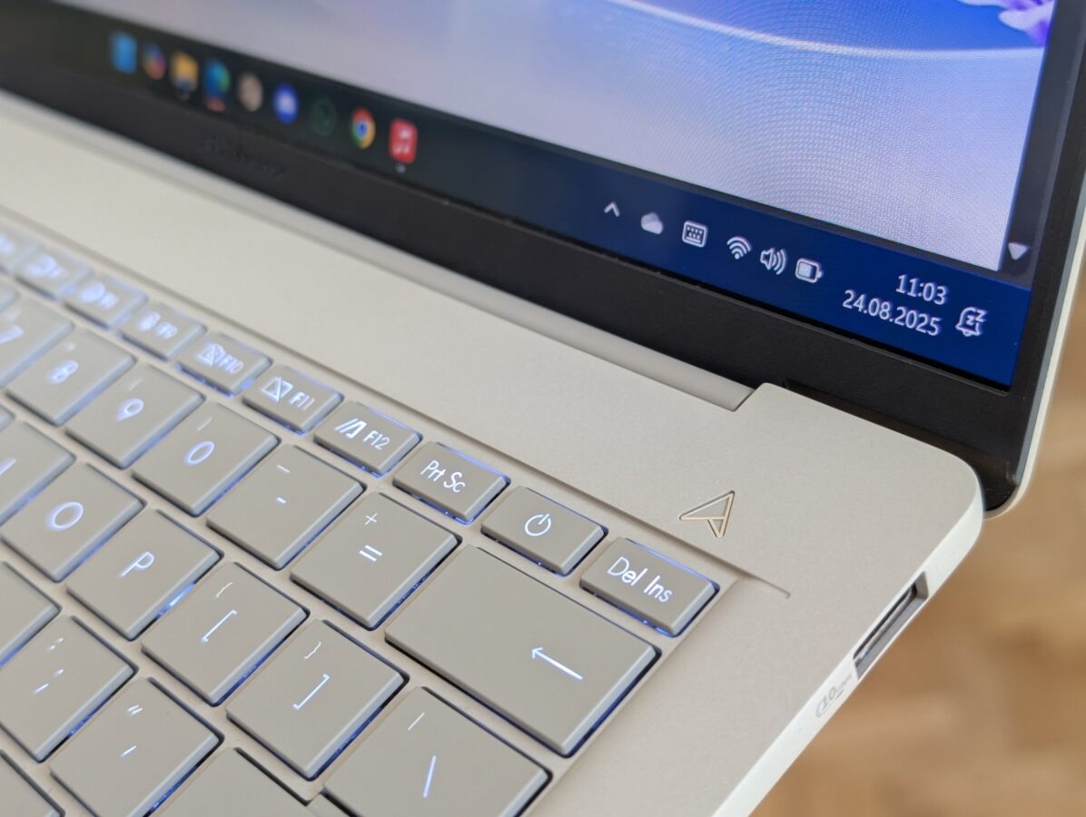 Asus Zenbook A14 UX3407 z Copilot