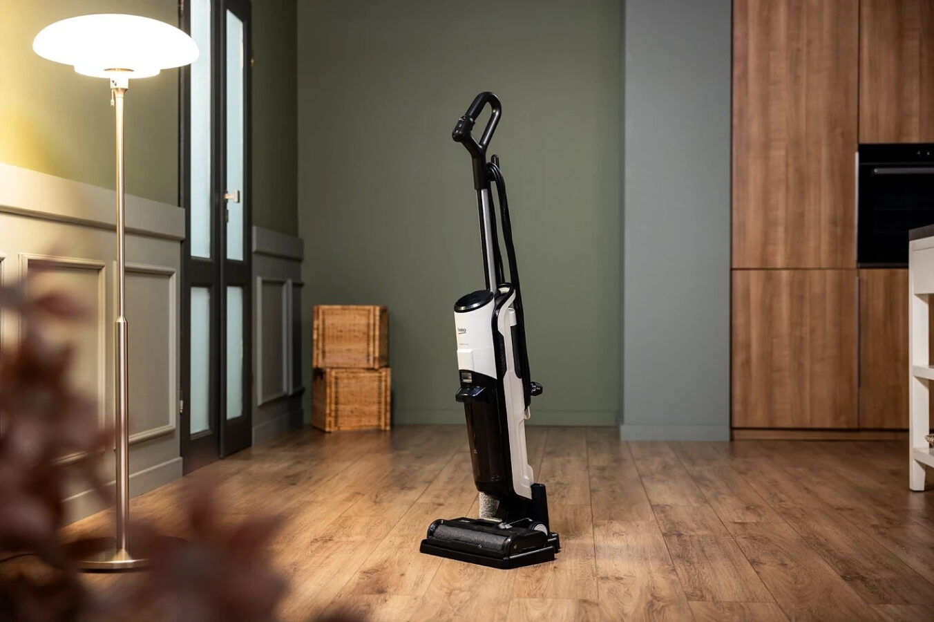 odkurzacz pionowy Beko Wet&Dry VCW70340W