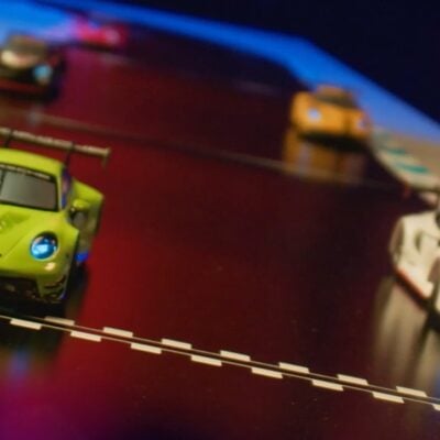 Carrera Hybrid, nowy zestaw, smartfon zamiast kontrolera, wyścigi RC