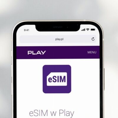 esim w play