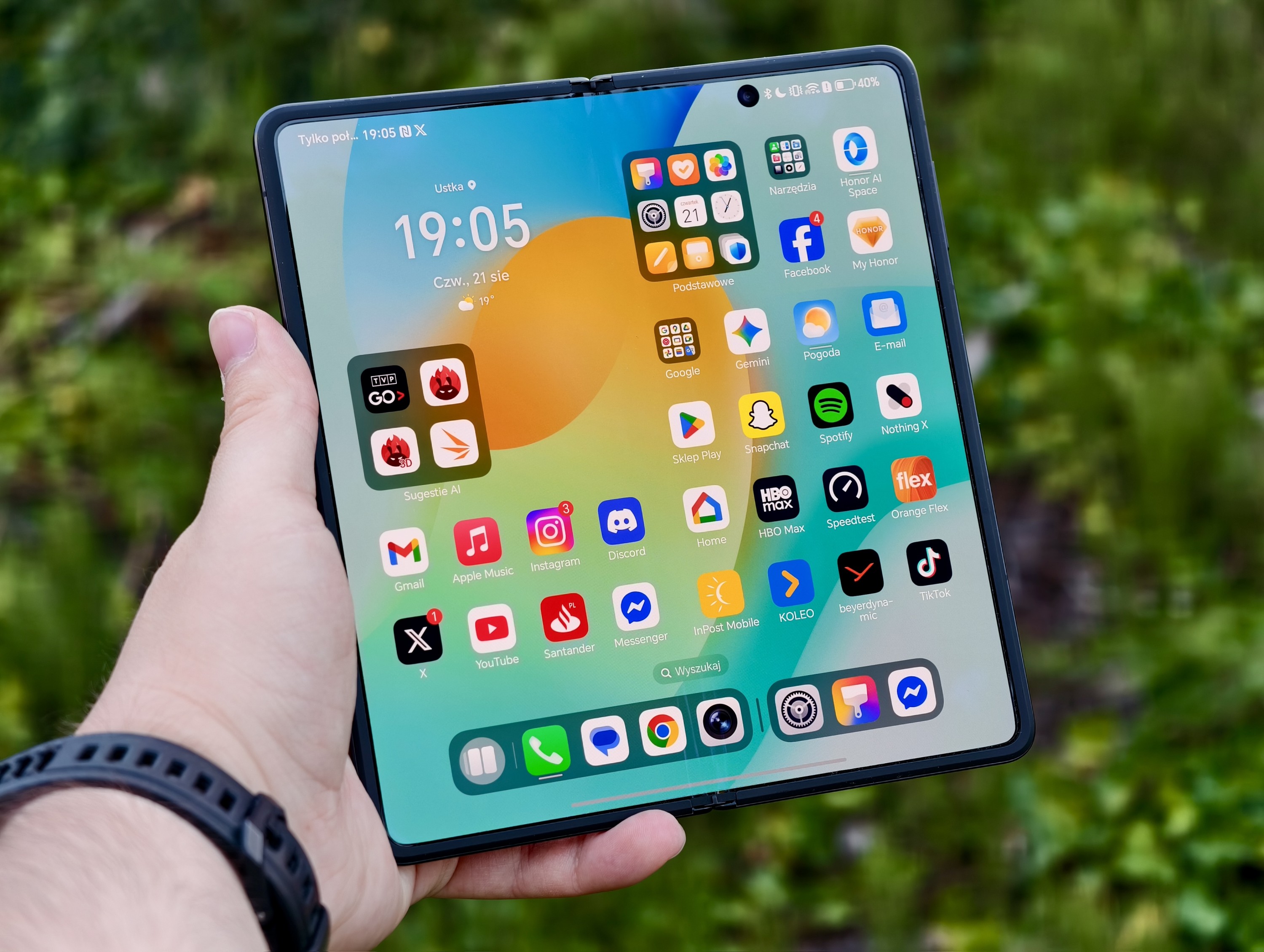 Honor Magic V5