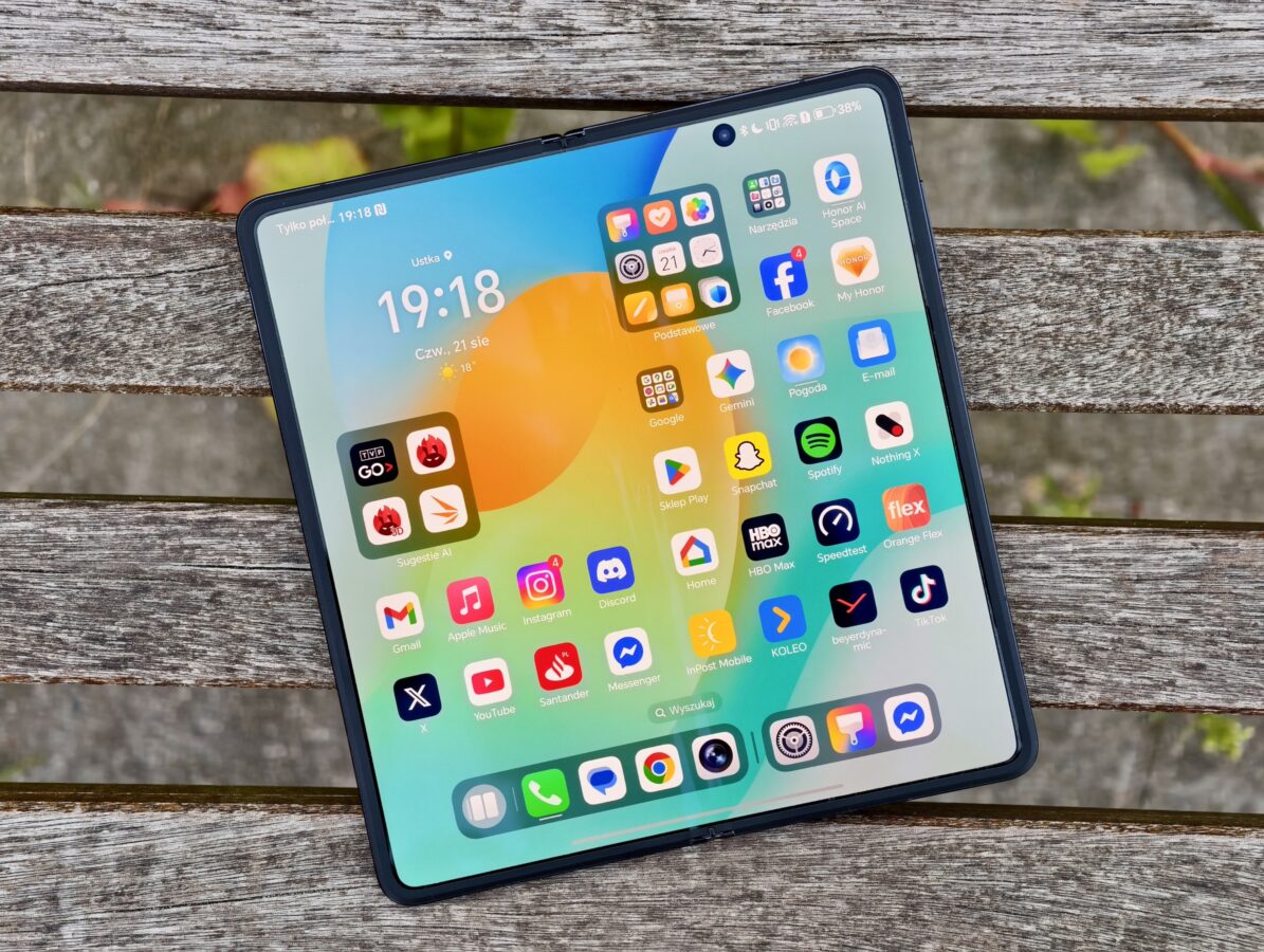 Honor Magic V5