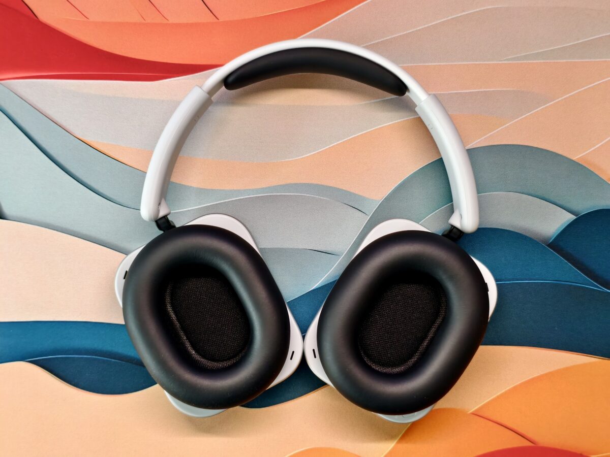 Nothing Headphone (1)