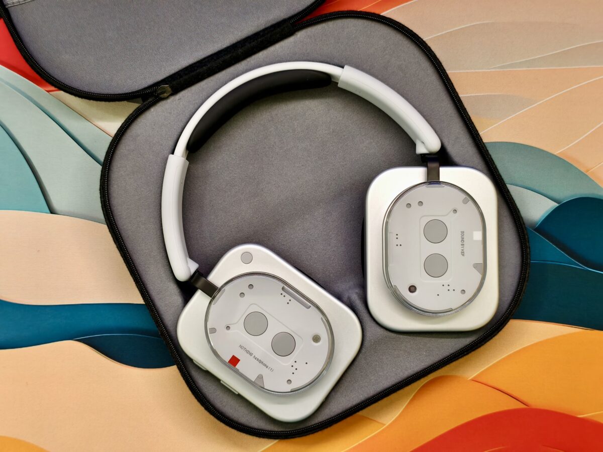 Nothing Headphone (1)