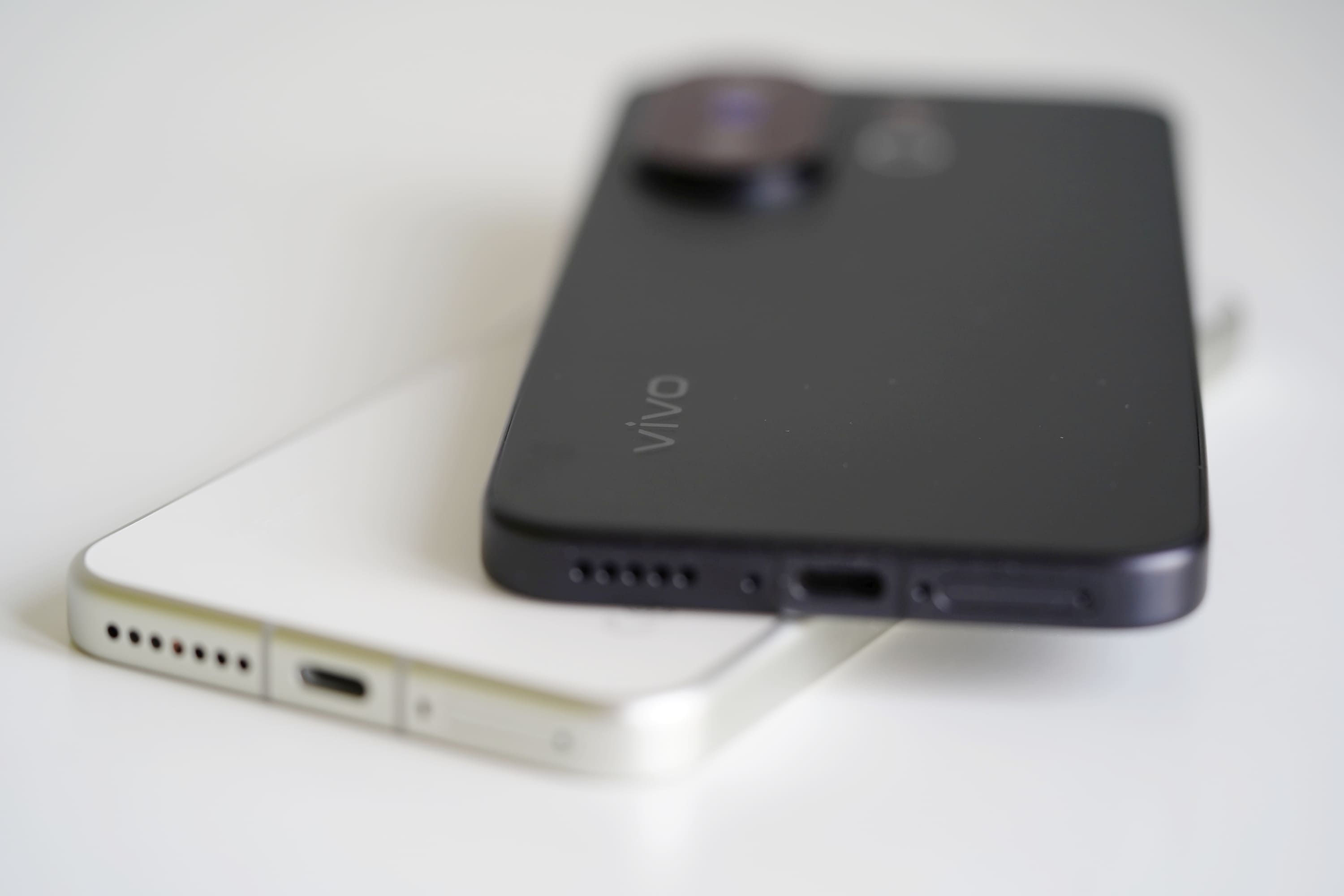 Vivo X200 FE i Xiaomi 15