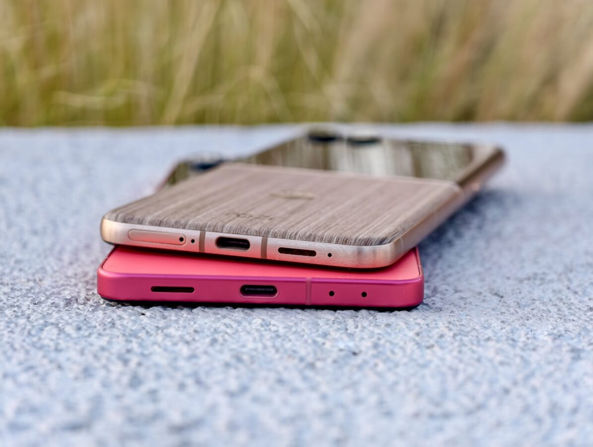 Samsung Galaxy Z Flip 7 vs Motorola Razr 60 Ultra