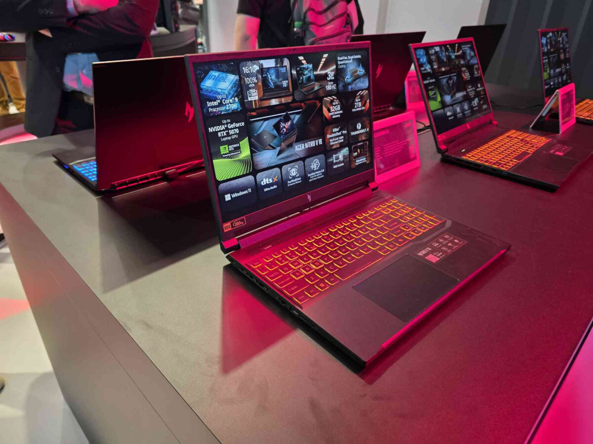 Acer Nitro V 16