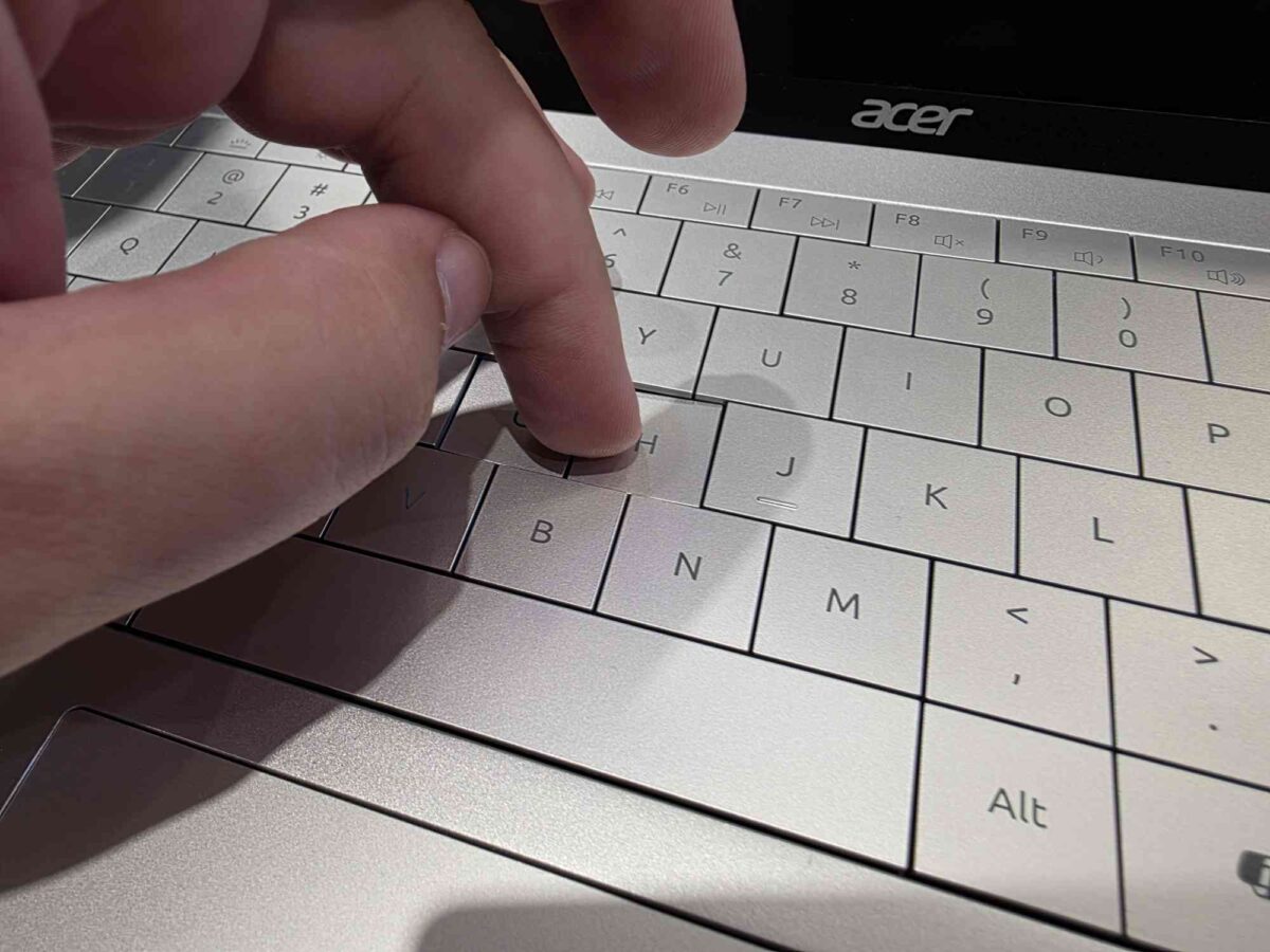 Acer Swift Air 16 (SFA16-61M) źródło tabletowo.pl