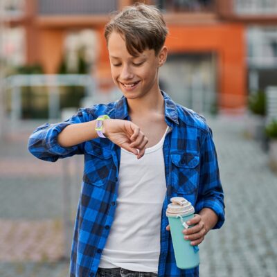 Smartwatch dla dzieci z GPS i asystentem AI Locon Watch Slay AI