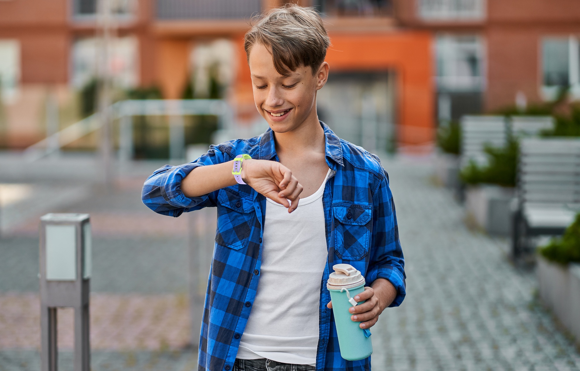 Smartwatch dla dzieci z GPS i asystentem AI Locon Watch Slay AI