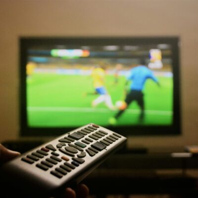 mecz, telewizja, sport, pilot, telewizor, piłka, boisko