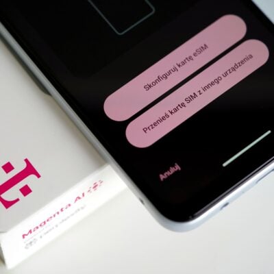 T Phone 3