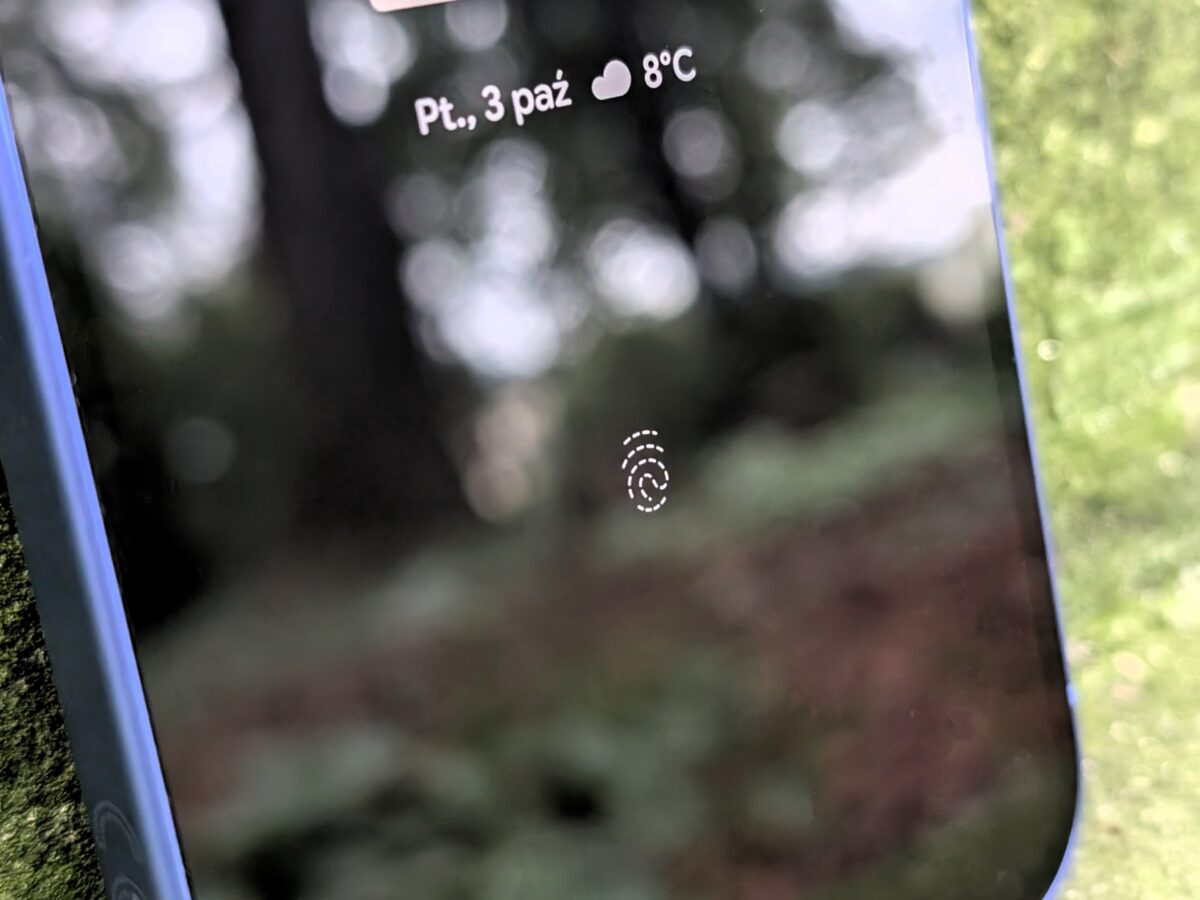 Google Pixel 10 - czytnik linii papilarnych