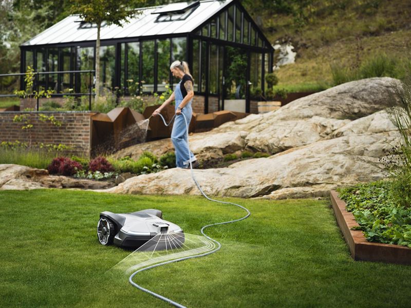 Robot koszący, nowość, Husqvarna 2026, roboty koszące z AI