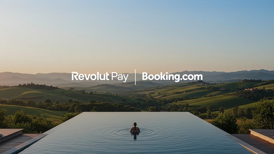 Revolut i Booking łączą siły