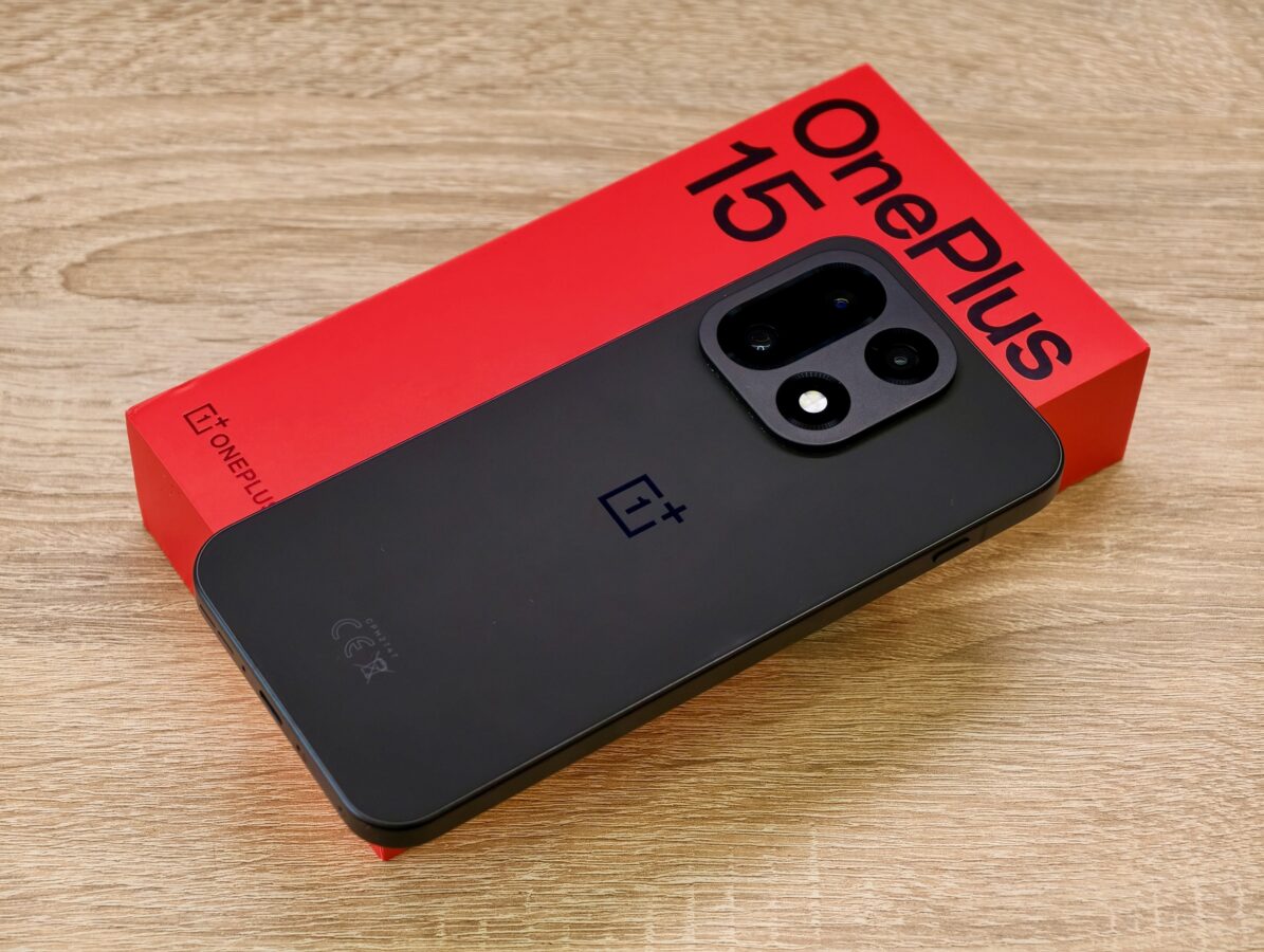OnePlus 15
