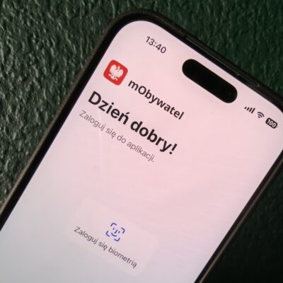 aplikacja mobywatel na iphone źródło tabletowo.pl