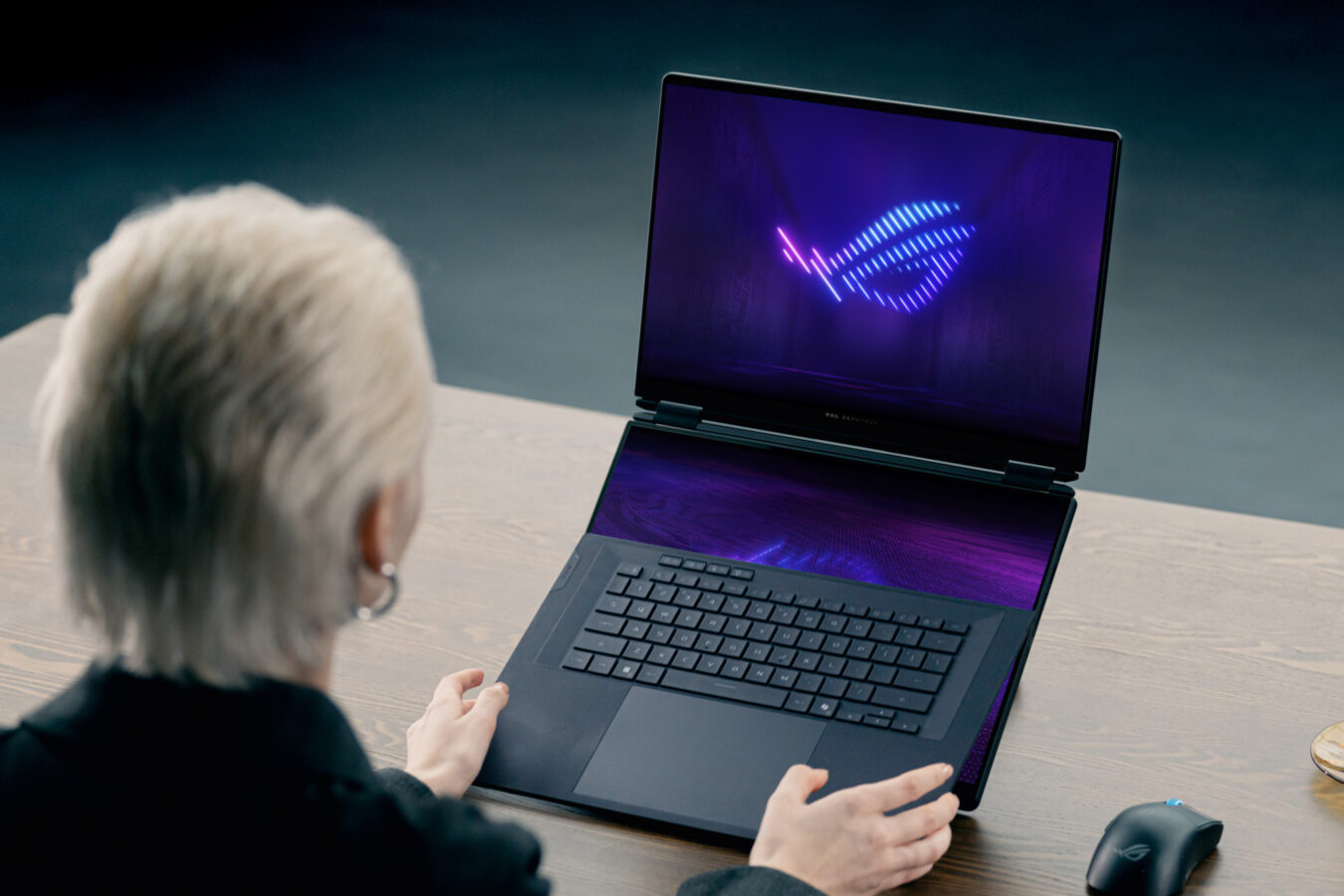 Asus ROG Zephyrus Duo 16