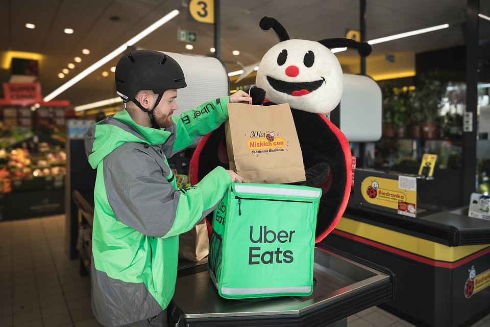 Biedronka Uber Eats współpraca