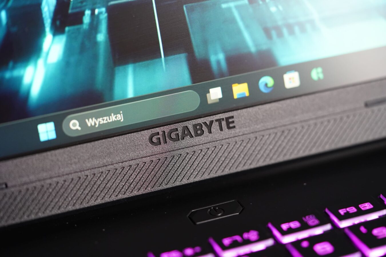 gigabyte a16 pro