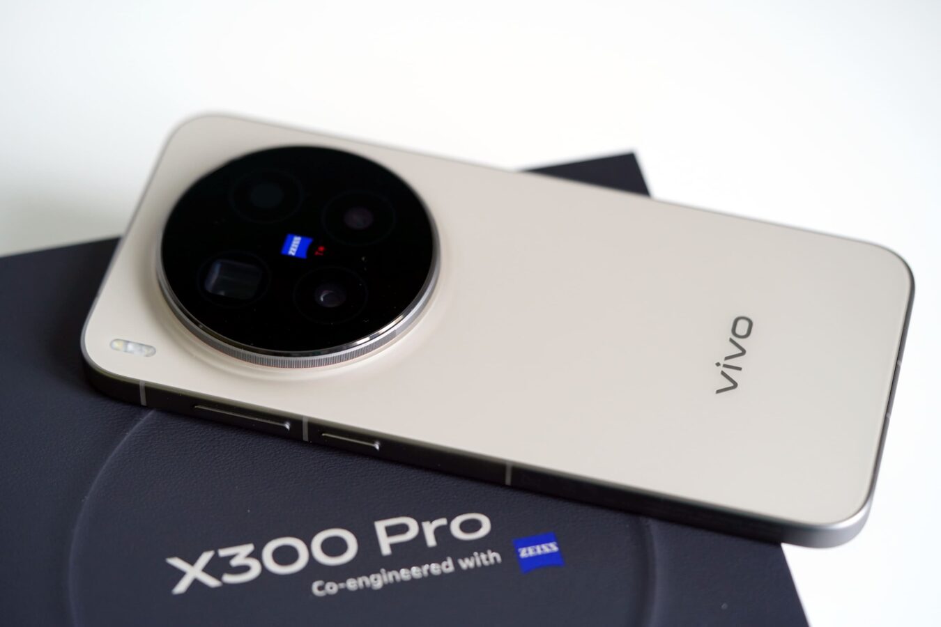Vivo X300 Pro