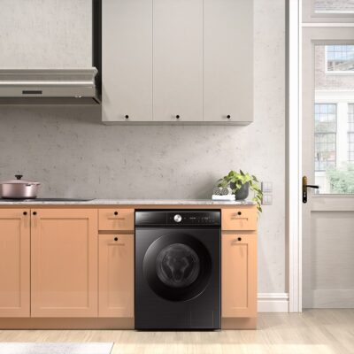 Bespoke AI WW11DB8B95GBU4 Pralka AI z funkcją QuickDrive 11 kg czarna