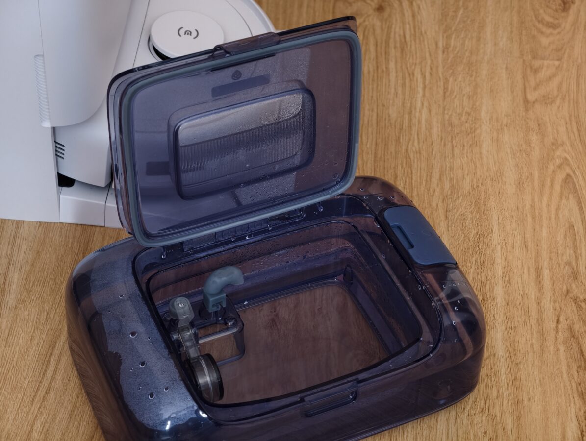 robot Ecovacs Deebot Mini 