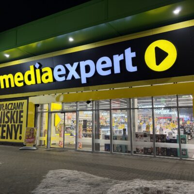sklep media expert logo źródło tabletowo.pl