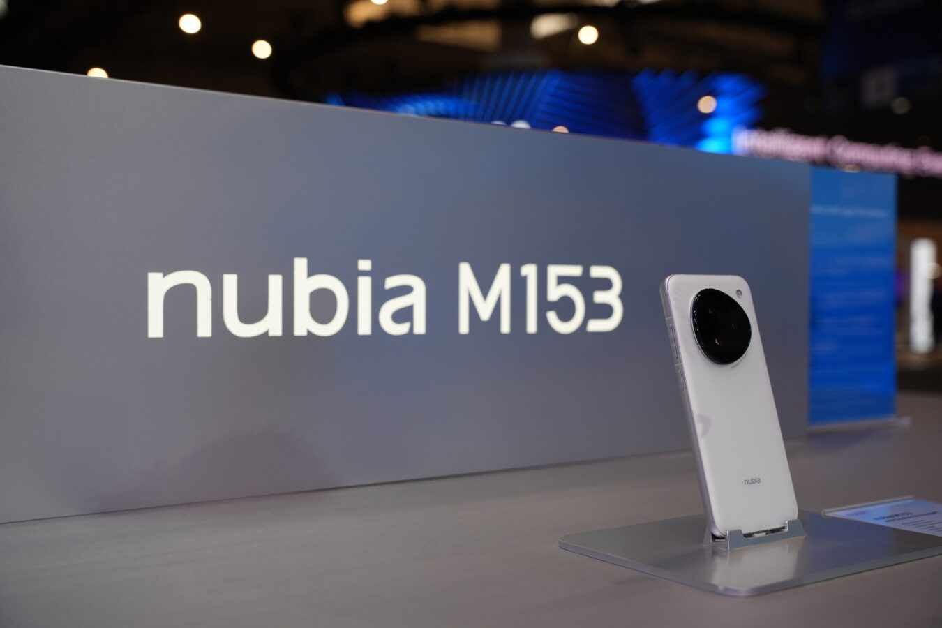 Smartfon Nubia M153, asystent AI Doubao AI zintegrowany z systemem operacyjnym