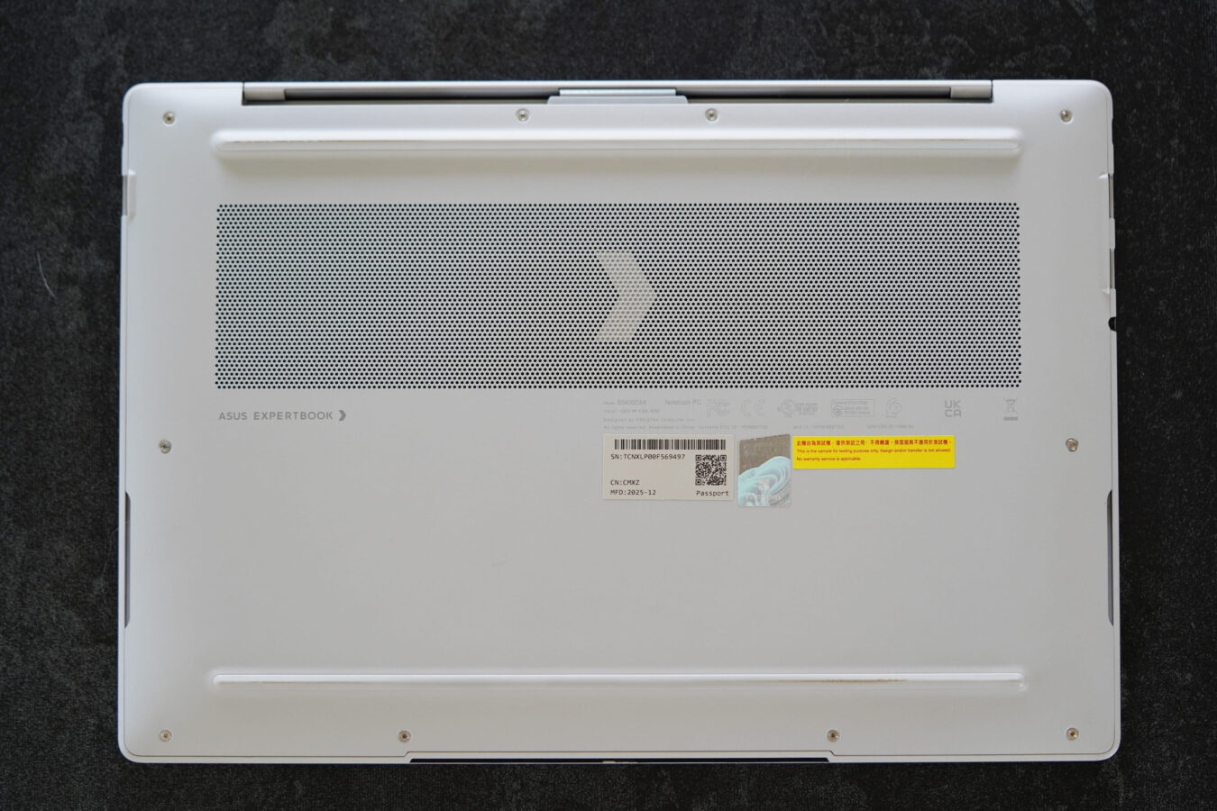 ASUS ExpertBook Ultra