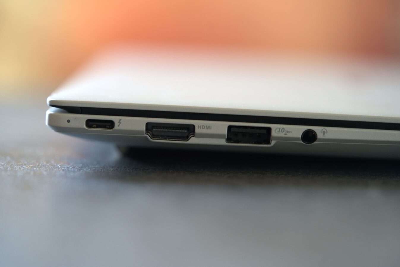 ASUS ExpertBook Ultra