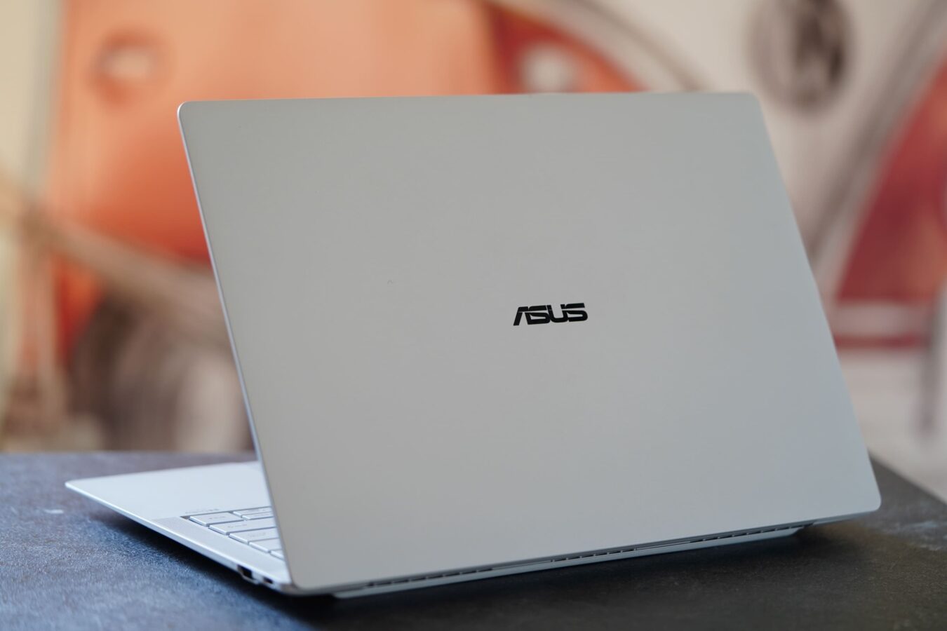 ASUS ExpertBook Ultra