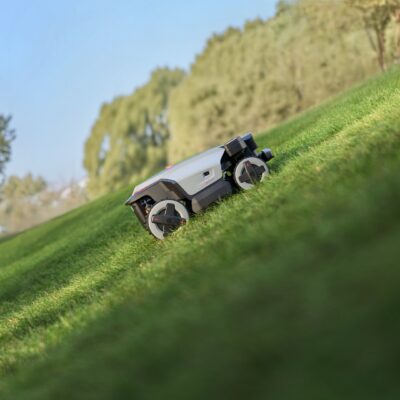 Robot koszący Roborock RockMow Z1