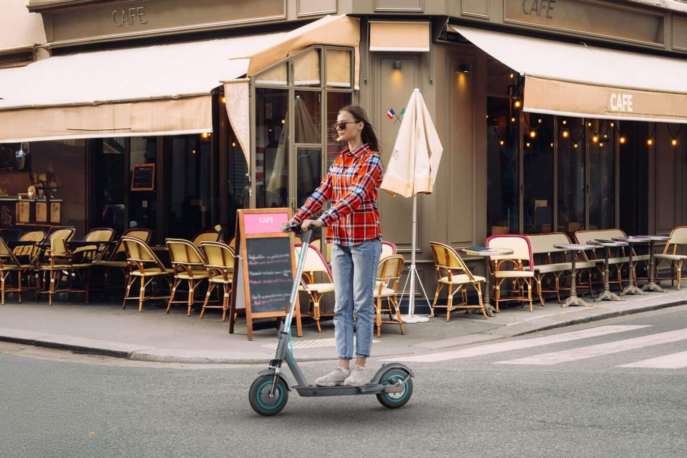 hulajnoga Motus Scooty 10 Lite Gen 6