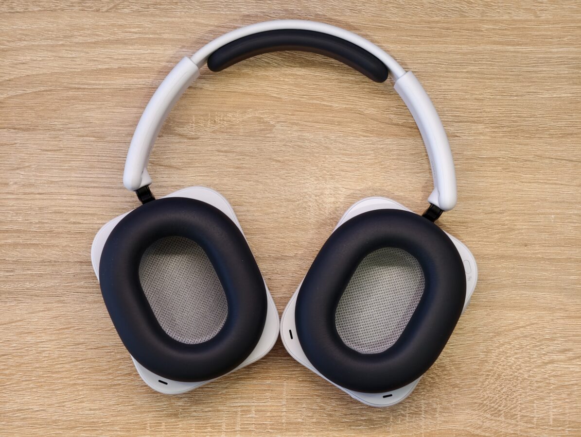 Nothing Headphone (a)