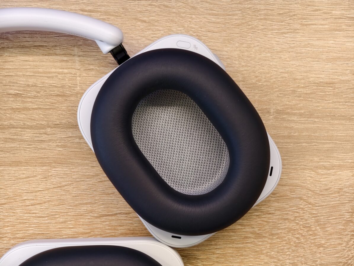 Nothing Headphone (a)